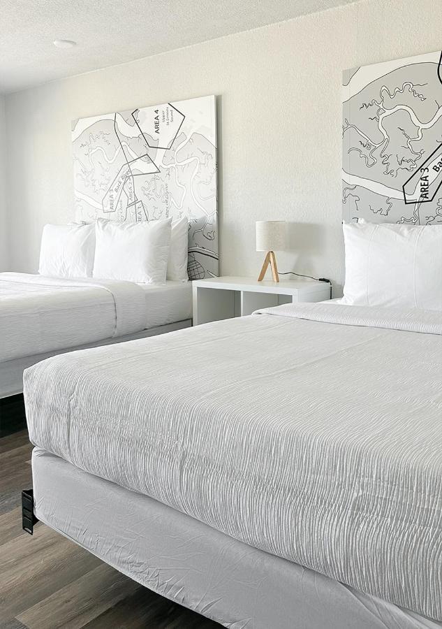 Golden Isles Inn & Suites Брунсуик Екстериор снимка
