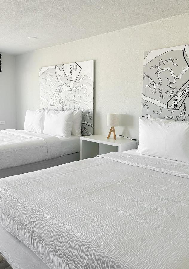 Golden Isles Inn & Suites Брунсуик Екстериор снимка